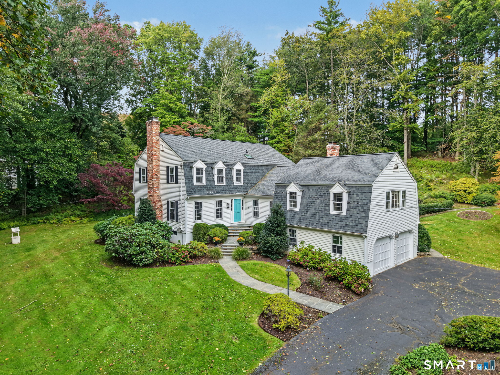 241 Hemlock Hills Road South Fairfield, CT 06824 - Photo 1 of 31 Gallery Image 1