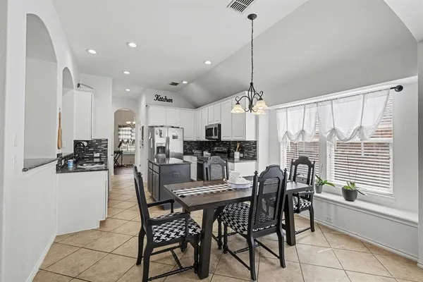 $340,000 | 7924 Branch Hollow Trail, Fort Worth, TX 76123