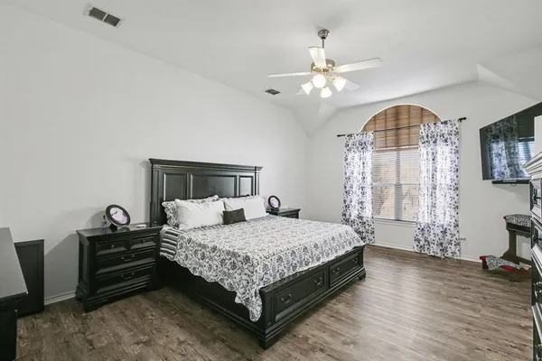 $340,000 | 7924 Branch Hollow Trail, Fort Worth, TX 76123