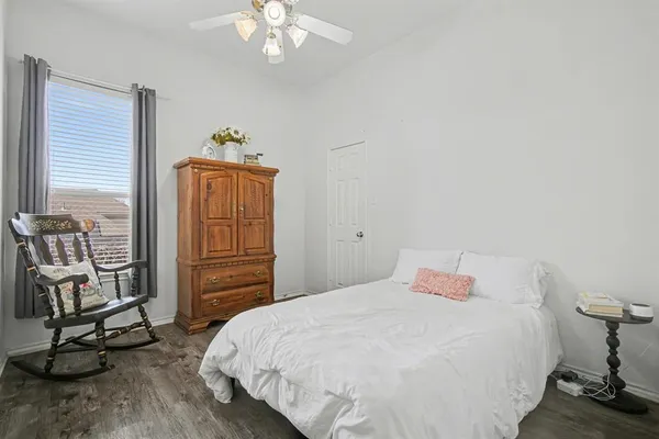 $340,000 | 7924 Branch Hollow Trail, Fort Worth, TX 76123