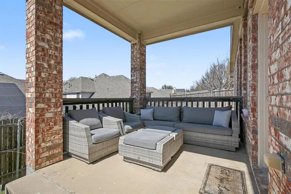 $340,000 | 7924 Branch Hollow Trail, Fort Worth, TX 76123