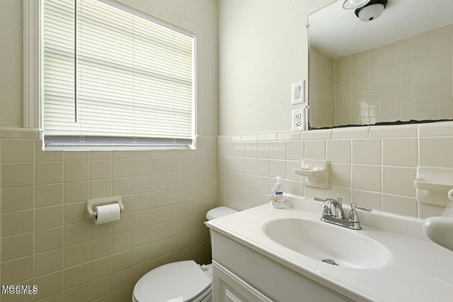 4612 Burns Street Moss Point, MS 39563 - Photo 12 of 16 12