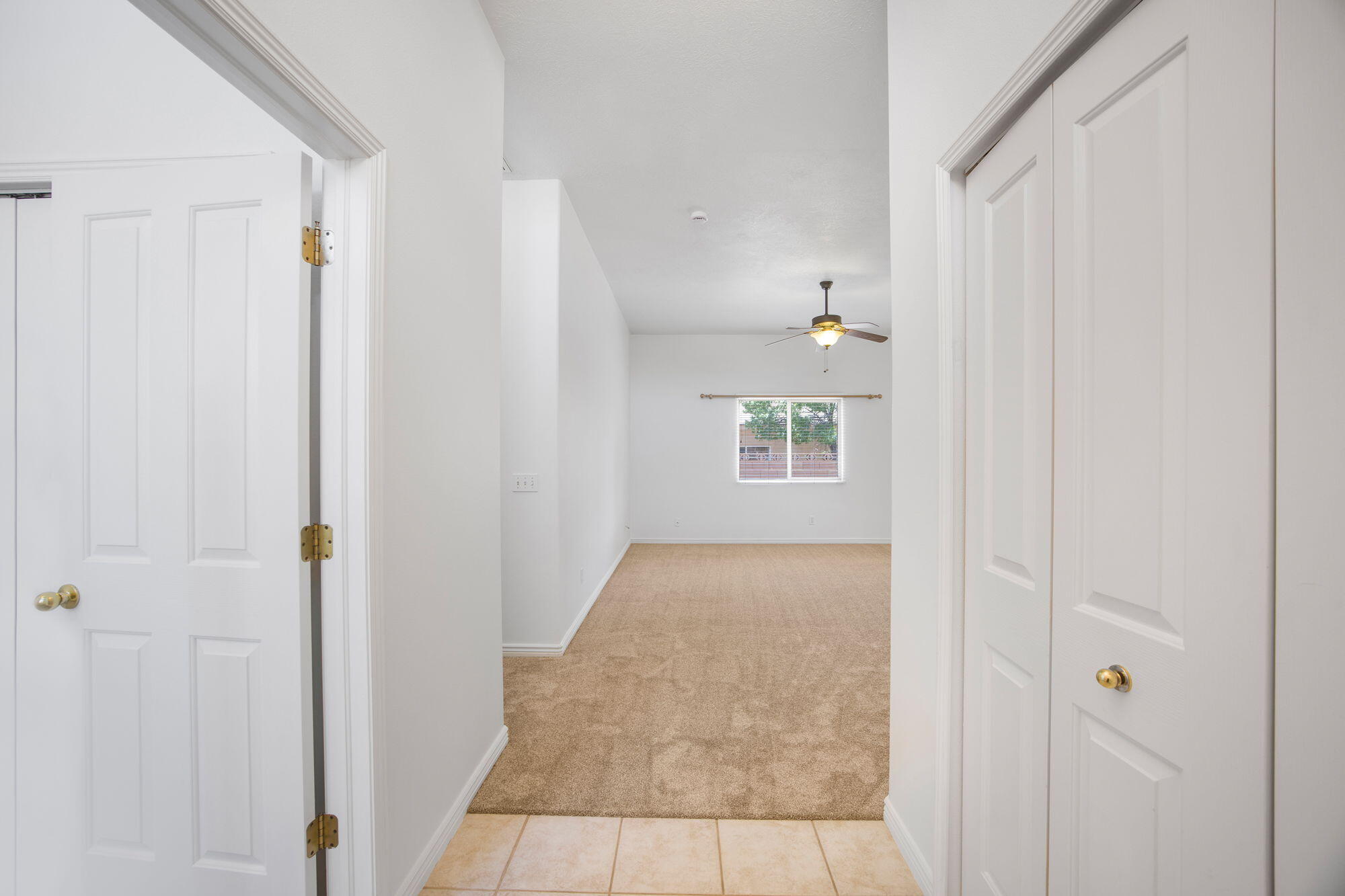 2412 East 50 S Street St. George, UT 84790 - Photo 5 of 38 23-web-or-mls-UH2A6469