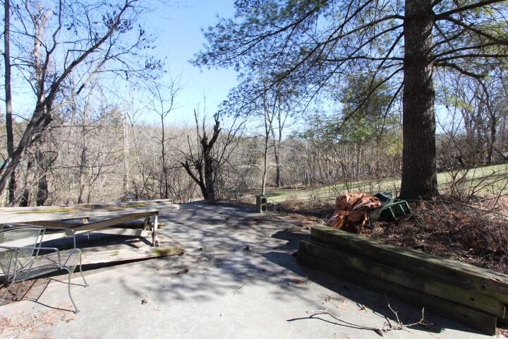 1319 Beaver Lake Road Lawrenceburg, KY 40342 - Photo 3 of 12 IMG_2162 (Small)