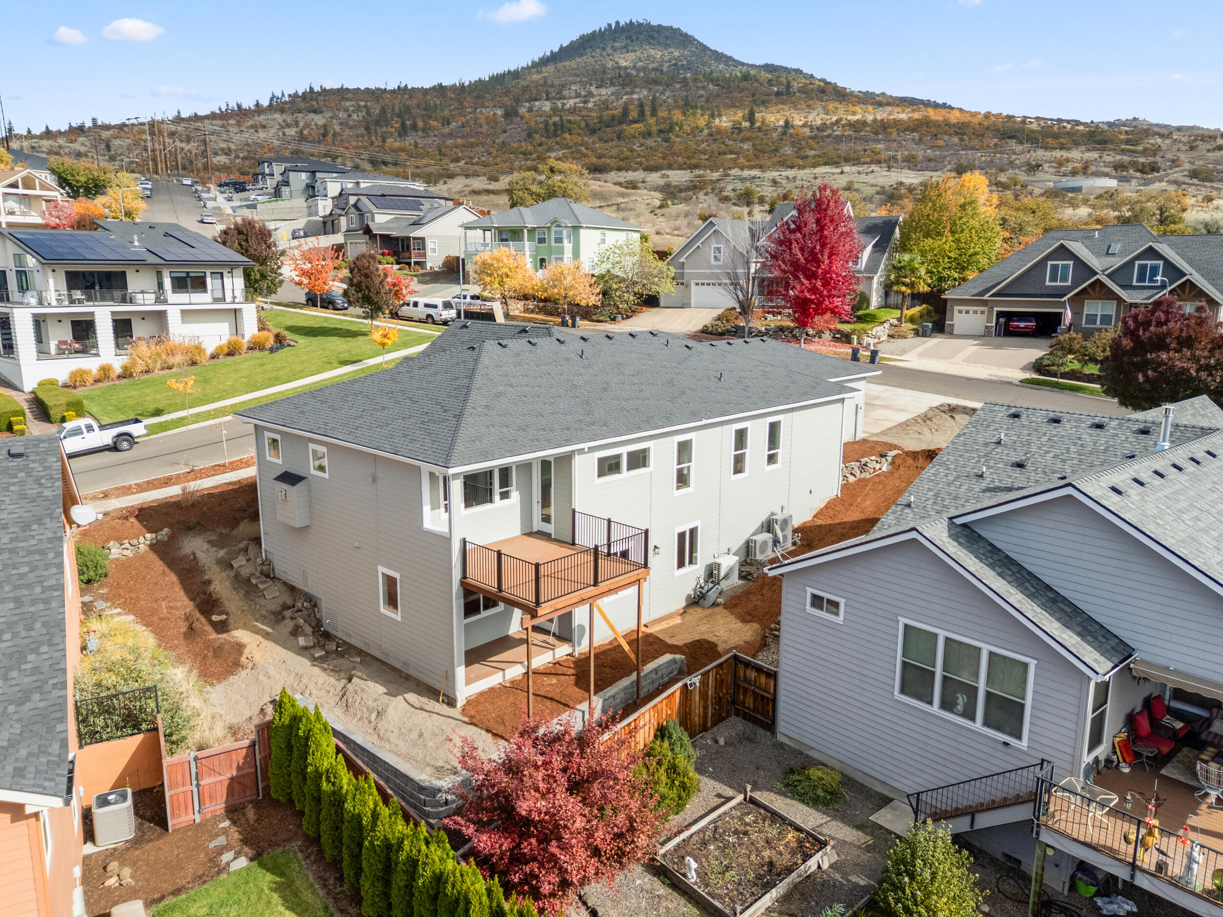 4260 Falcon Ridge Terrace Medford, OR 97504 - Photo 45 of 46