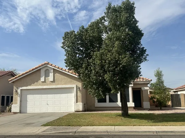 $2,395 | 8248 East Posada Avenue, Mesa, AZ 85212