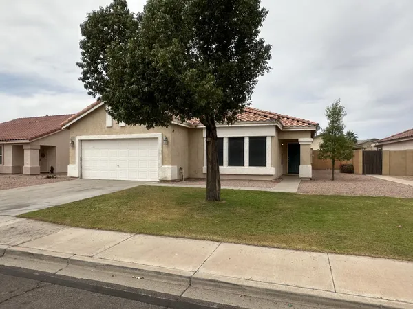 $2,395 | 8248 East Posada Avenue, Mesa, AZ 85212