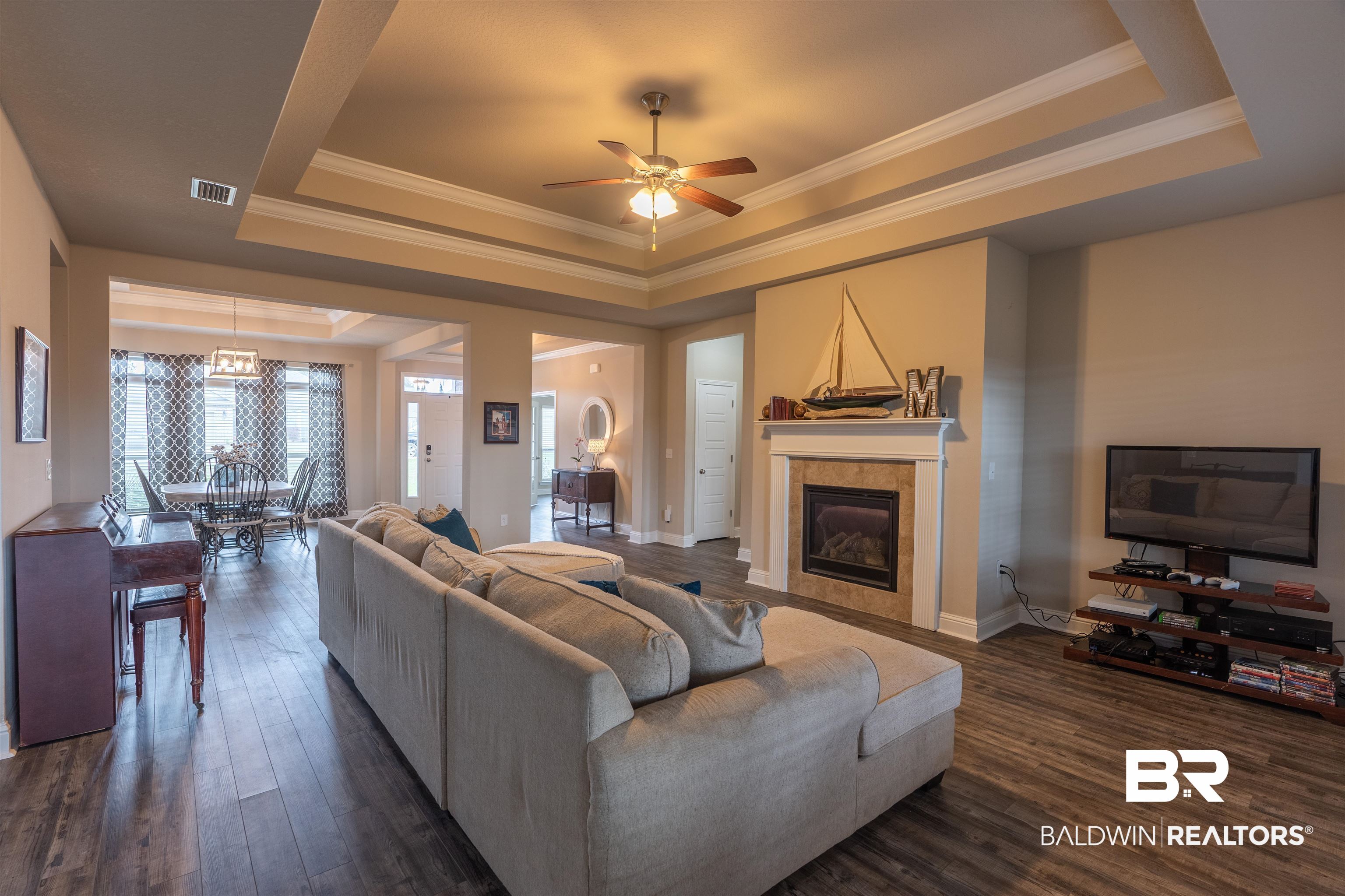 31560 Hoot Owl Road Daphne, AL 36527 - Photo 10 of 27 Living Room