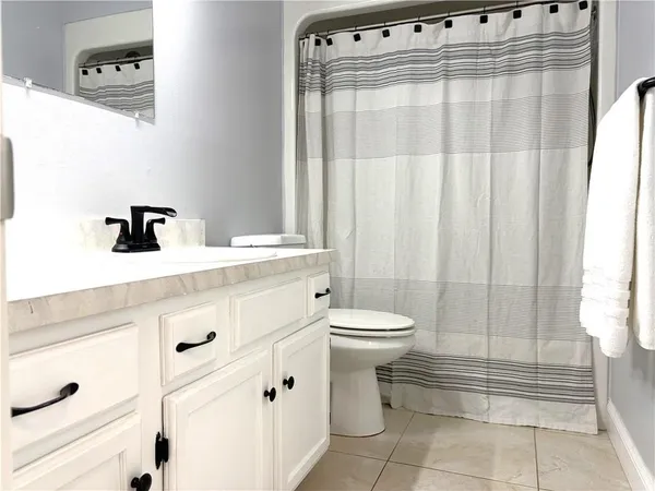 $149,900 | 5 Vista Palm Lane, Unit 207, Vero Beach, FL 32962