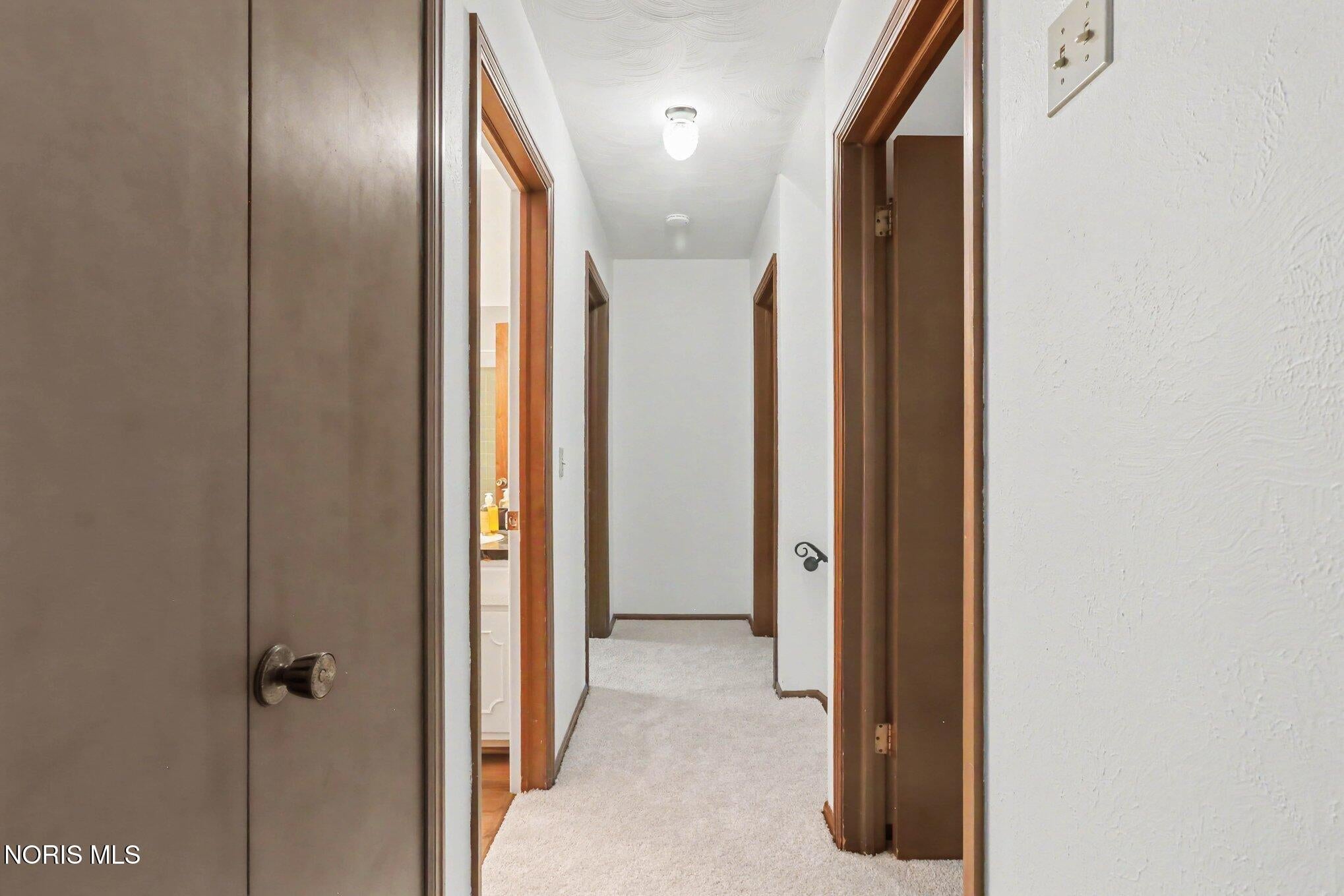 1100 Winghaven Road Maumee, OH 43537 - Photo 11 of 26 Gallery Image 11