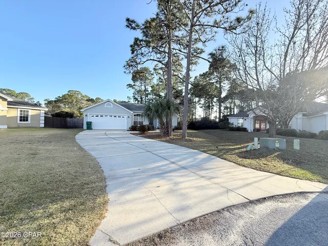$2,400 | 334 Hidden Island Drive, Panama City Beach, FL 32408