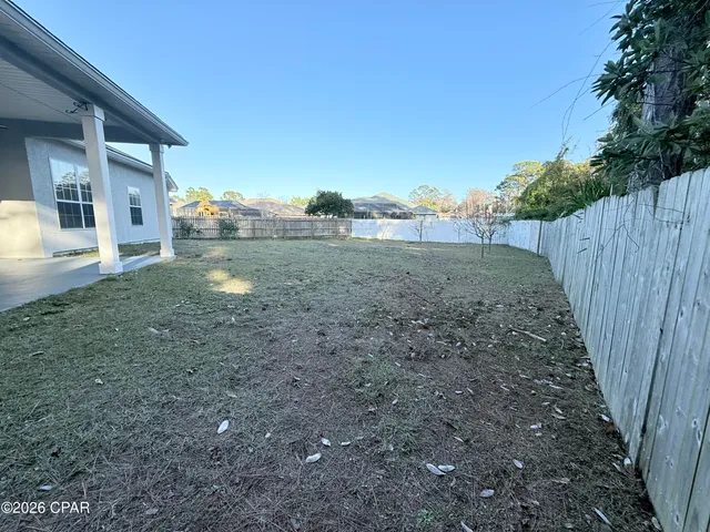 $2,400 | 334 Hidden Island Drive, Panama City Beach, FL 32408