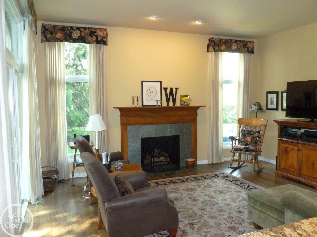 1901 Grayslake Drive Rochester Hills, MI 48306 - Photo 17 of 45