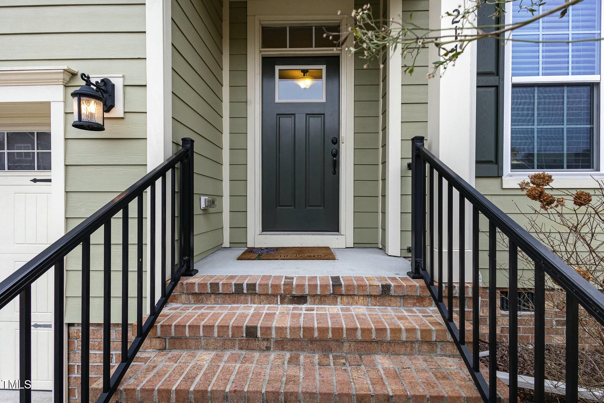 211 Morningside Drive Durham, NC 27713 - Photo 2 of 31 tempImagewUfob3