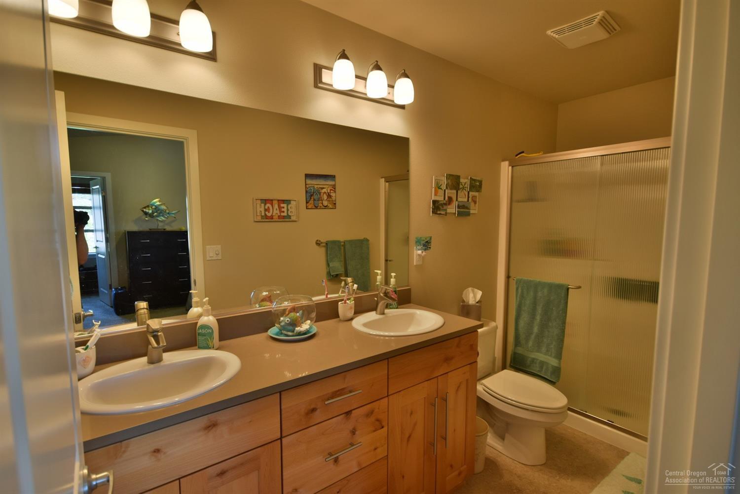 20261 Badger Road Bend, OR 97702 - Photo 15 of 25 Additional Photo