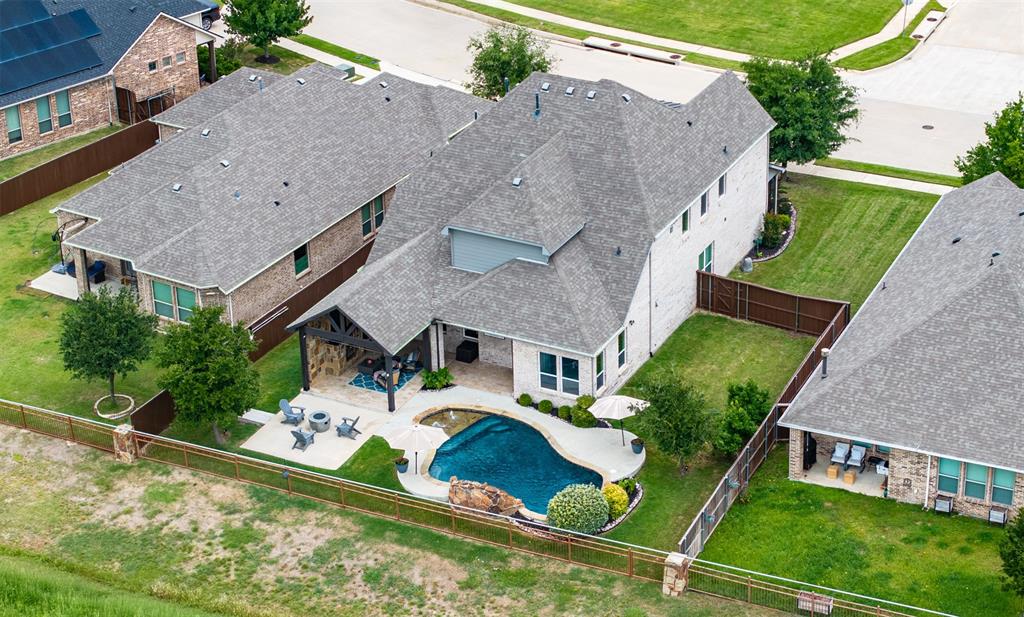 6251 Whiskerbrush Road Flower Mound, TX 76226 - Photo 37 of 40