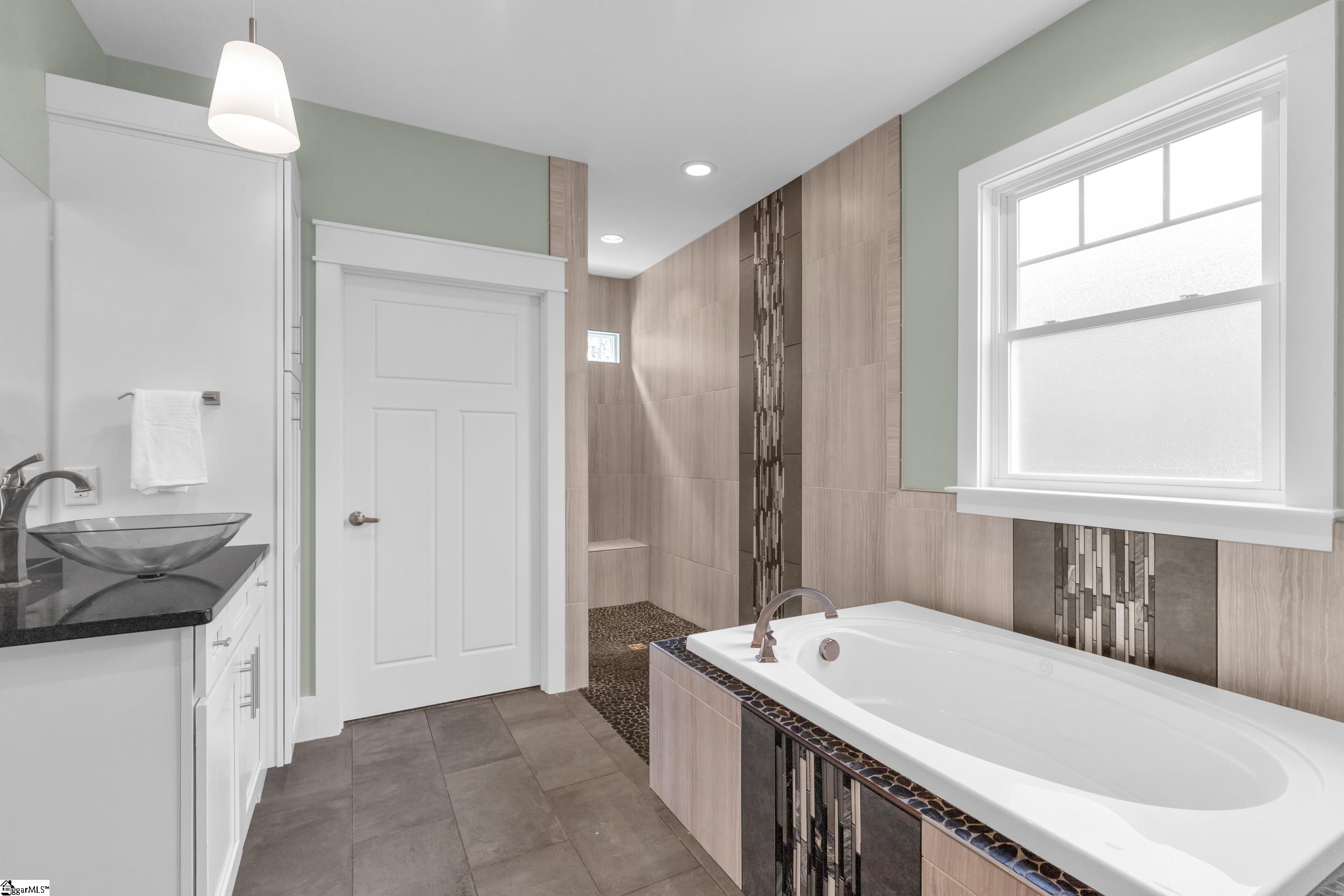 216 Clearridge Way Greer, SC 29651 - Photo 18 of 50