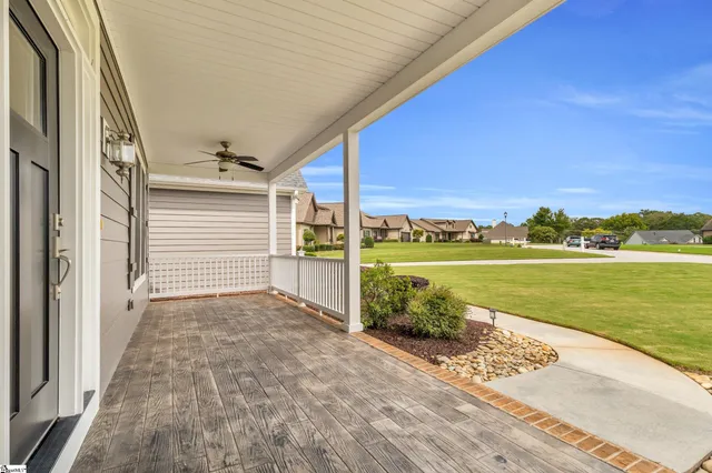 $679,999 | 216 Clearridge Way, Greer, SC 29651