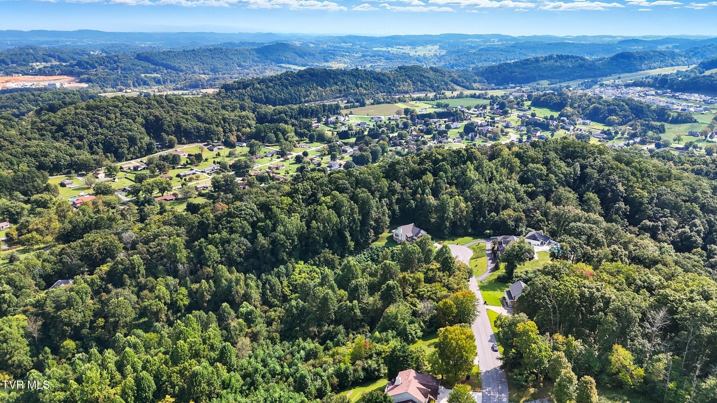 473 Hidden Acres Road Kingsport, TN 37664 - Photo 7 of 14 dji_20250916152812_0359_d