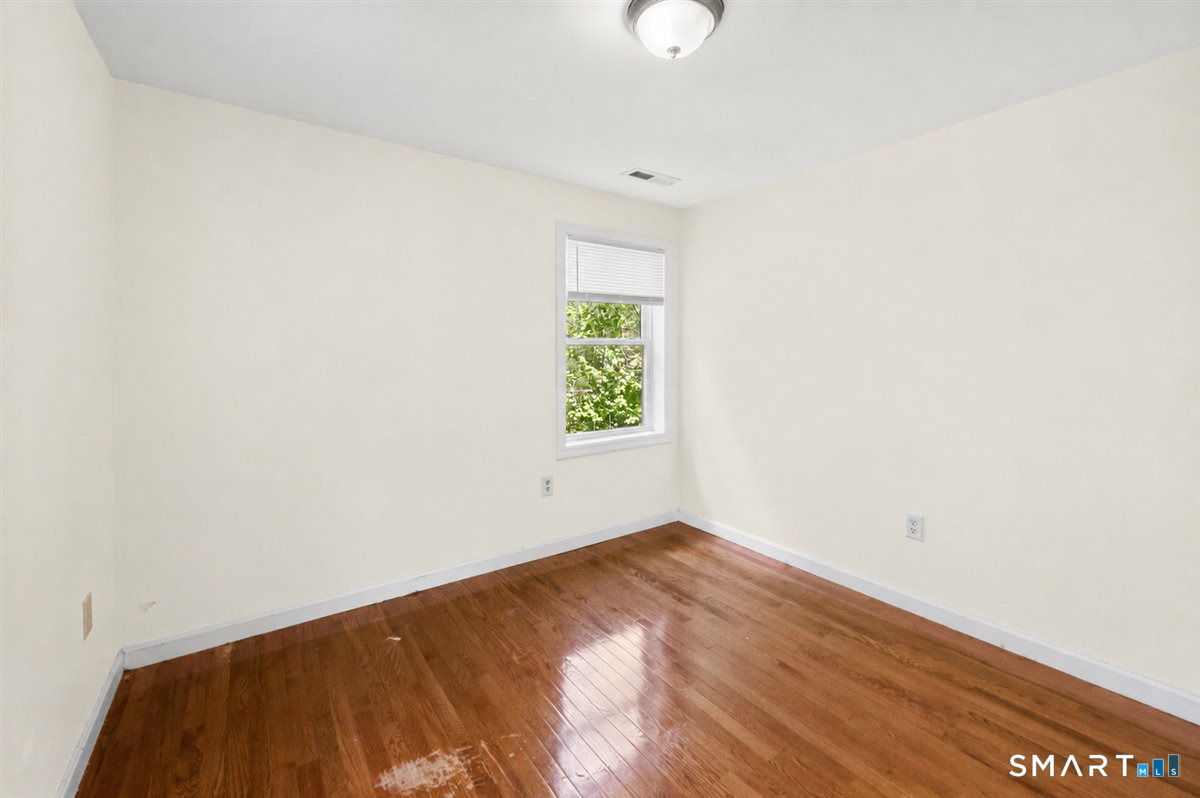 608 English Neighborhood Road Woodstock, CT 06281 - Photo 28 of 39