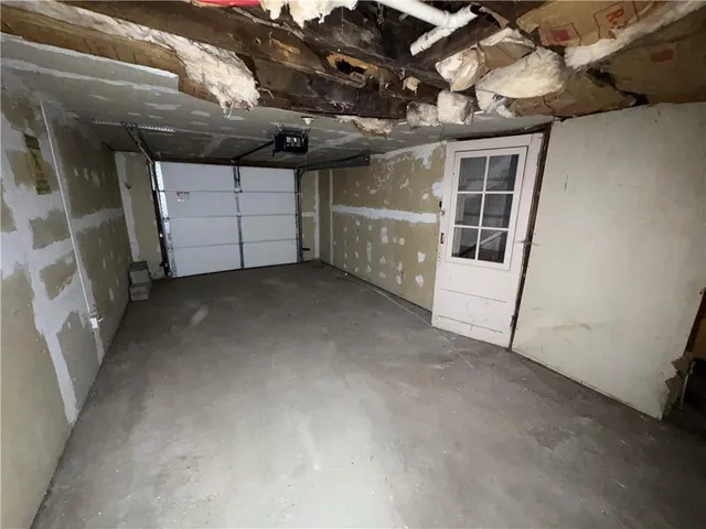 $99,000 | 4015 Linwood Boulevard, Kansas City, MO 64128