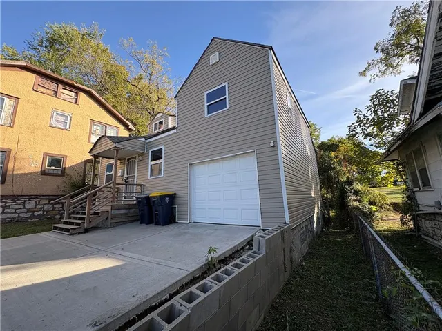 $99,000 | 4015 Linwood Boulevard, Kansas City, MO 64128