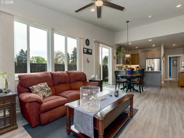 $435,000 | 13213 Northeast 99th Way, Vancouver, WA 98682
