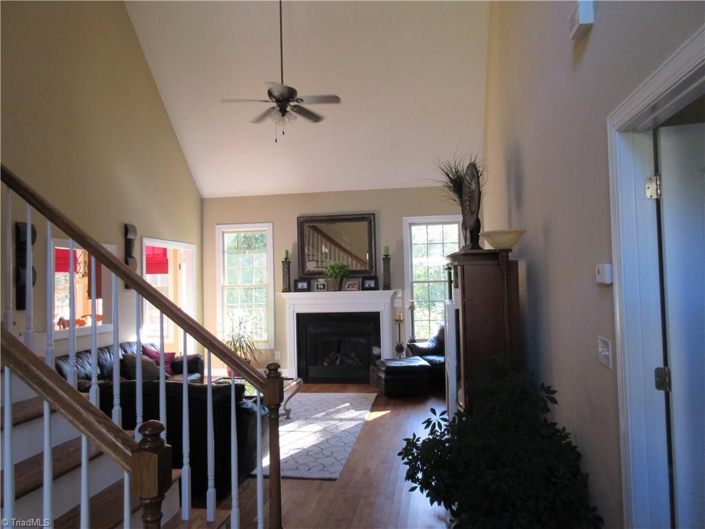 208 Ashbrook Road Thomasville, NC 27360 - Photo 2 of 14 Gallery Image 2