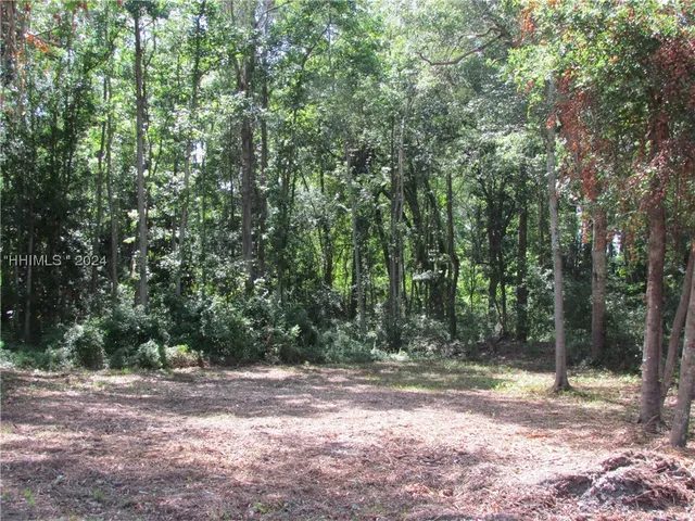 $300,000 | 590 Robert Smalls Parkway, Beaufort, SC 29906