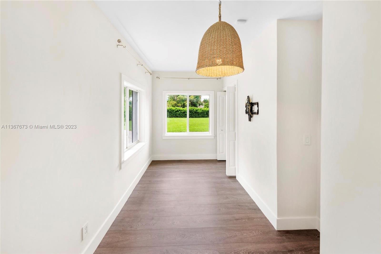 7055 Sunset Drive Miami, FL 33143 - Photo 19 of 43