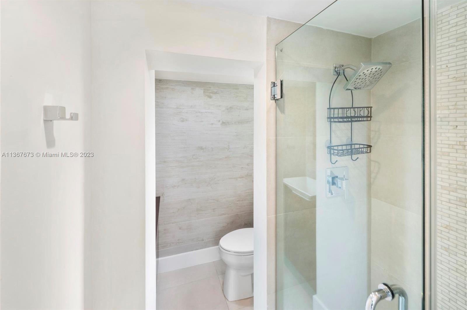 7055 Sunset Drive Miami, FL 33143 - Photo 21 of 43