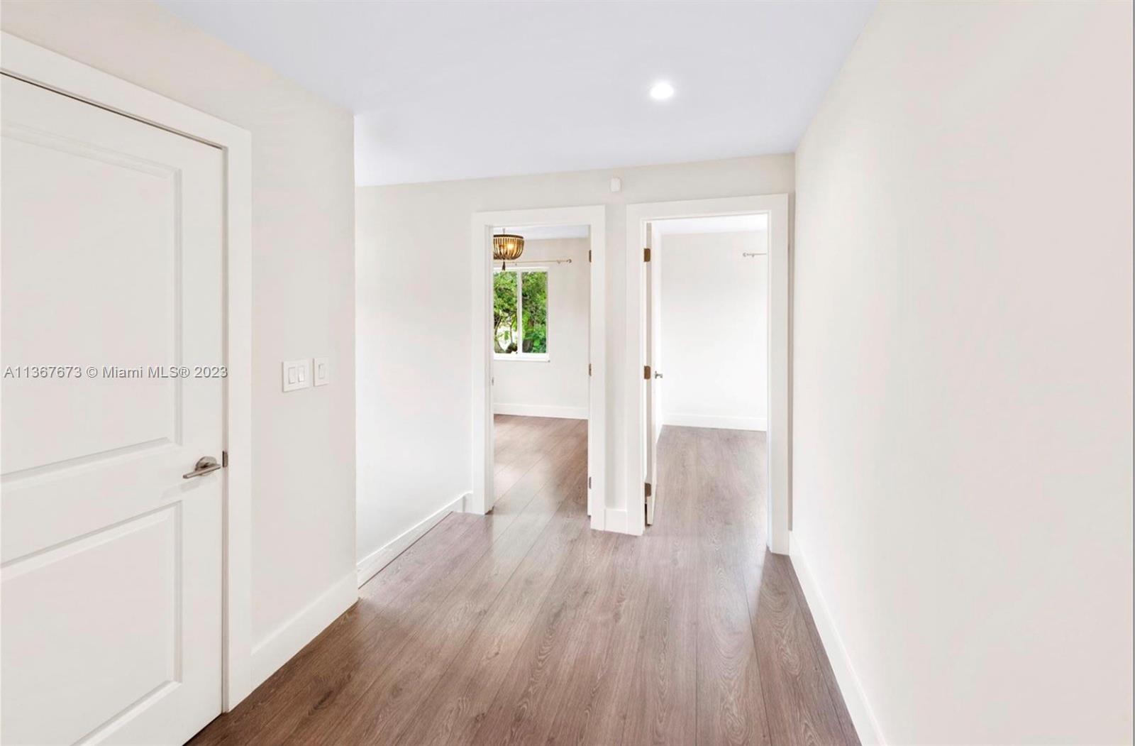 7055 Sunset Drive Miami, FL 33143 - Photo 29 of 43