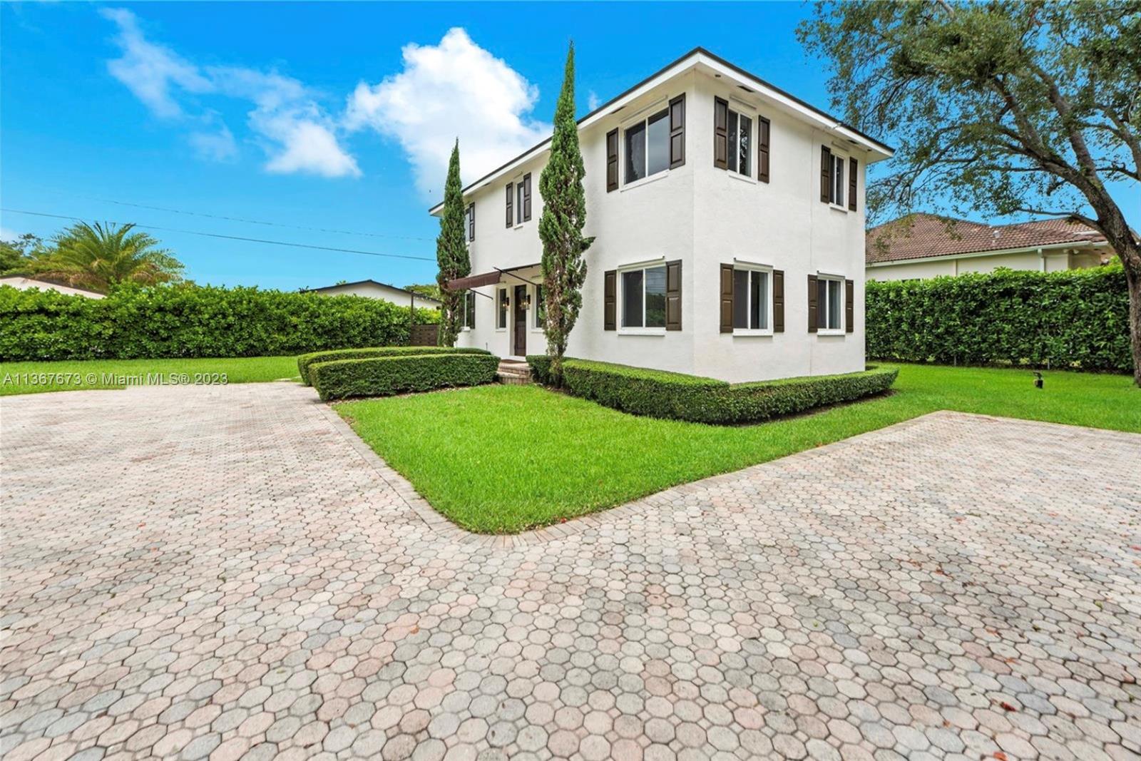 7055 Sunset Drive Miami, FL 33143 - Photo 3 of 43