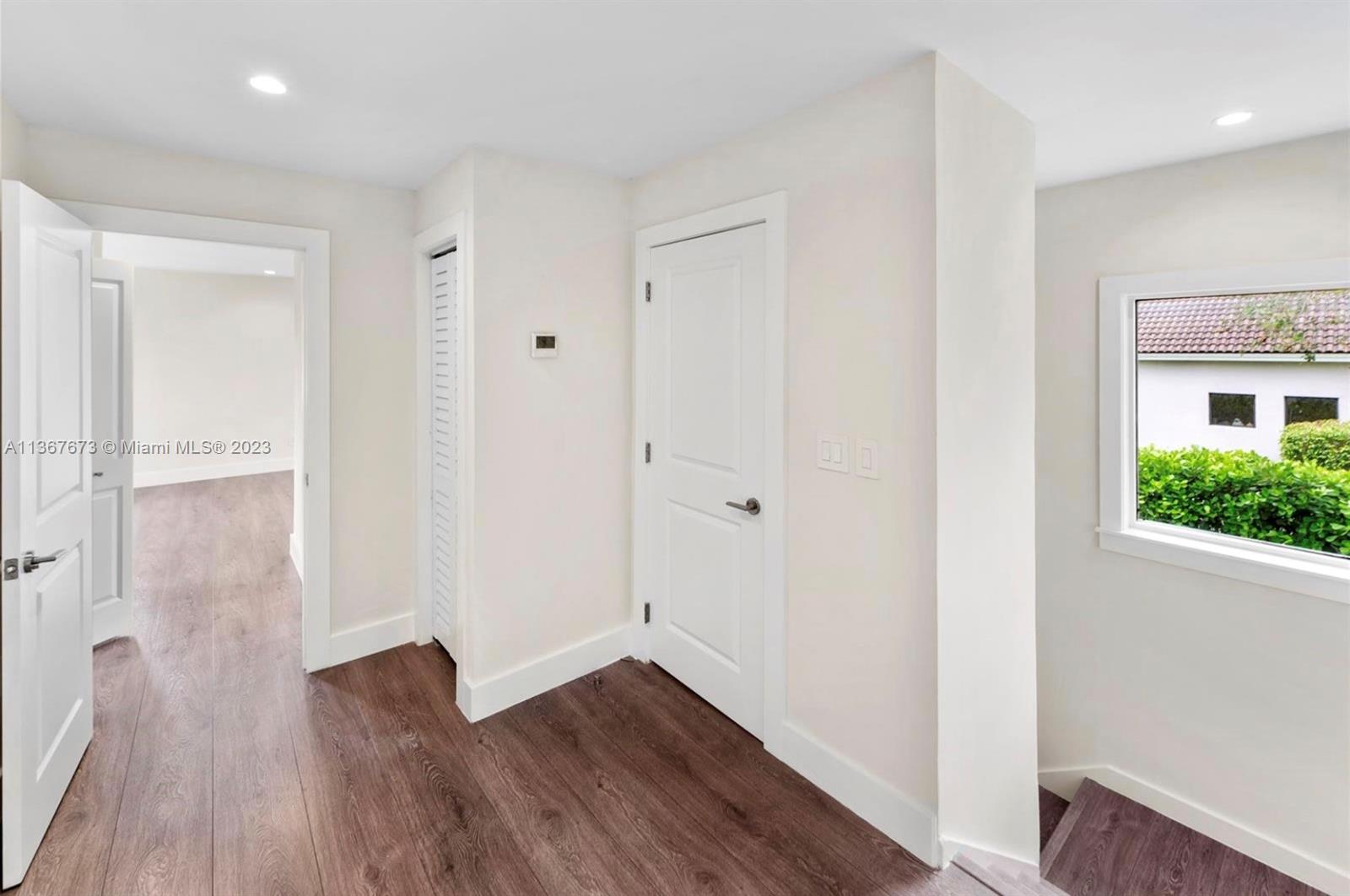 7055 Sunset Drive Miami, FL 33143 - Photo 34 of 43