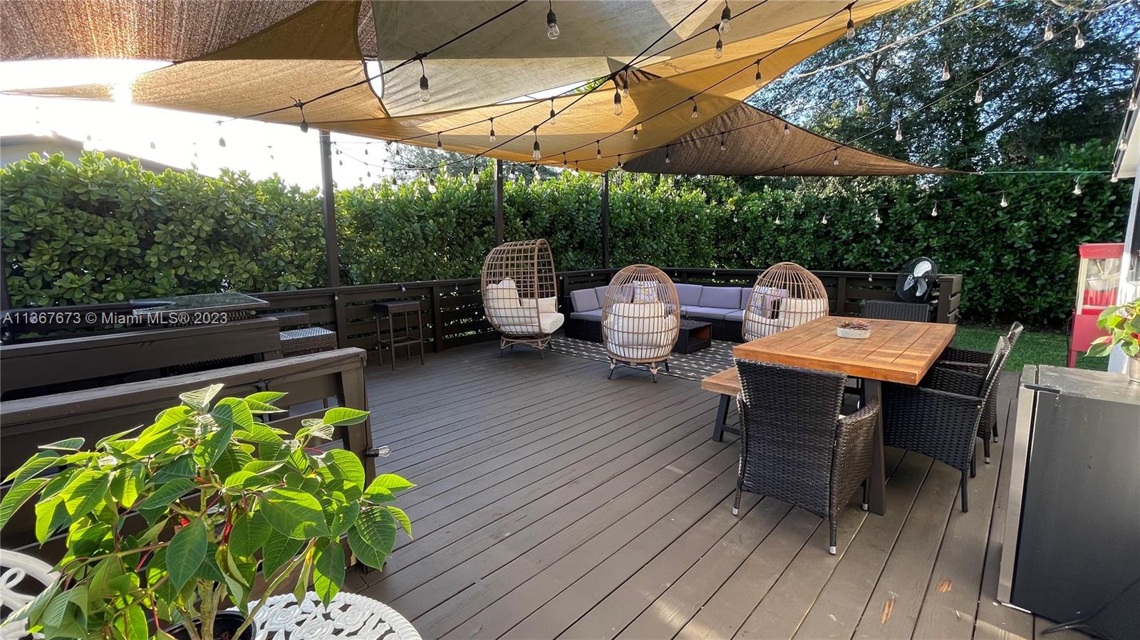 7055 Sunset Drive Miami, FL 33143 - Photo 37 of 43