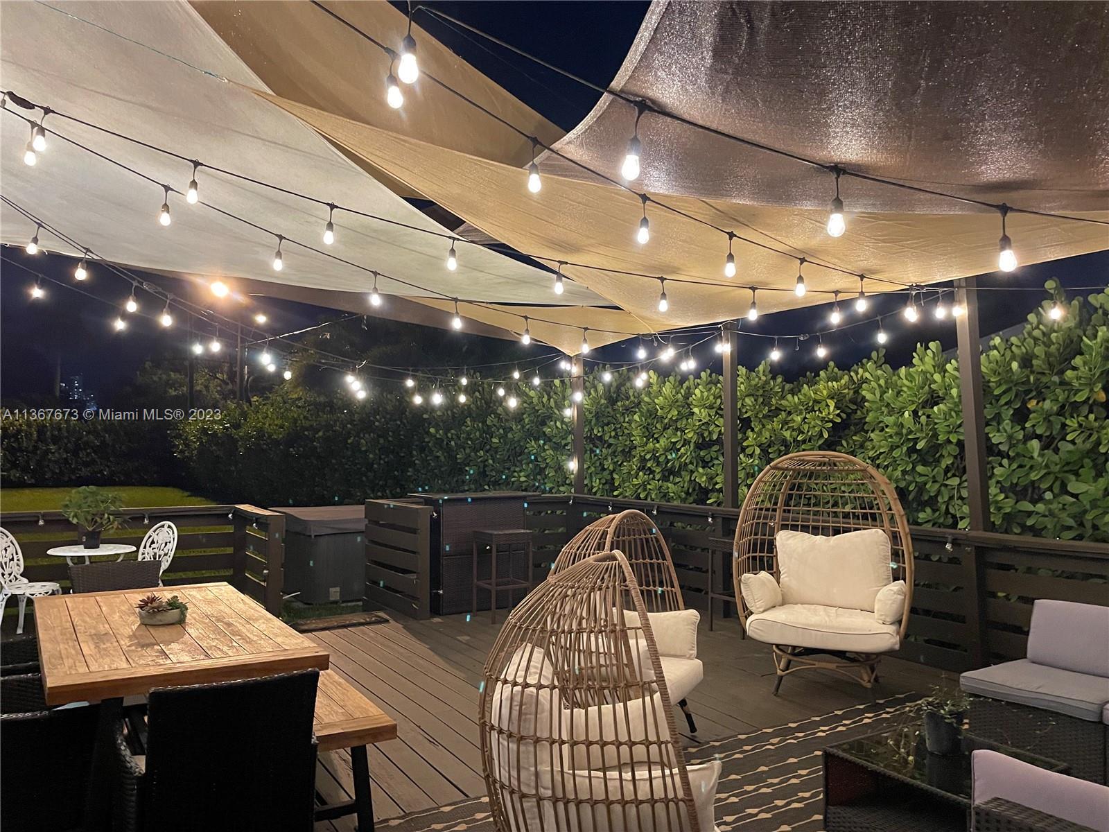 7055 Sunset Drive Miami, FL 33143 - Photo 38 of 43