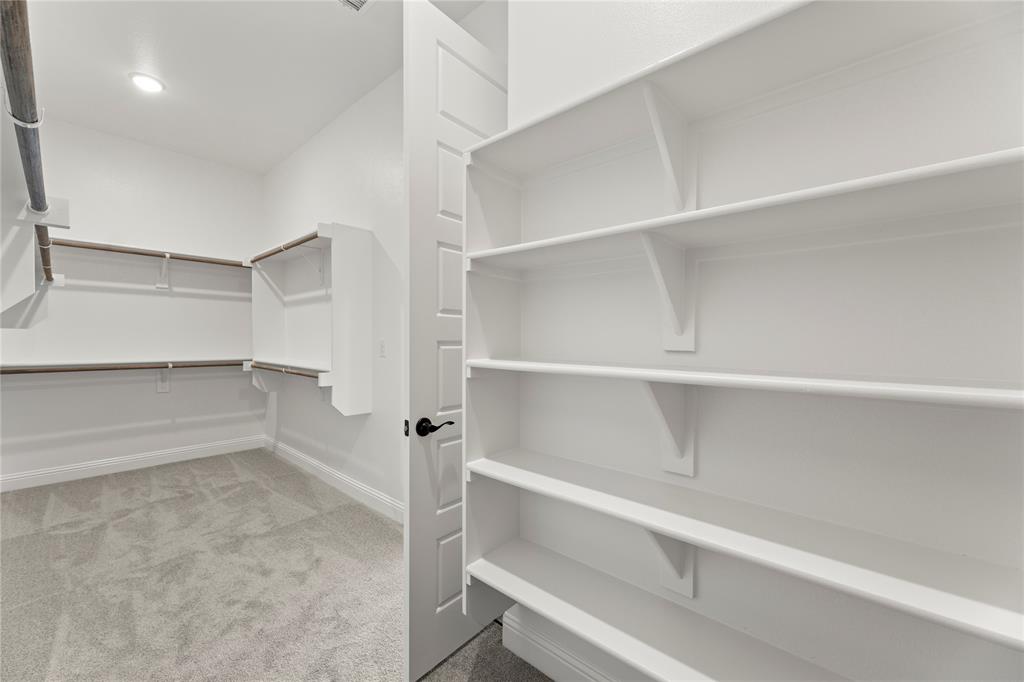 3304 Andesite Road McKinney, TX 75071 - Photo 20 of 29 18. 3304 Andesite - Closet