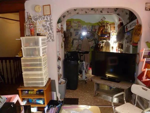 $45,000 | 390 West 4th Street, Dallas City, IL 62330
