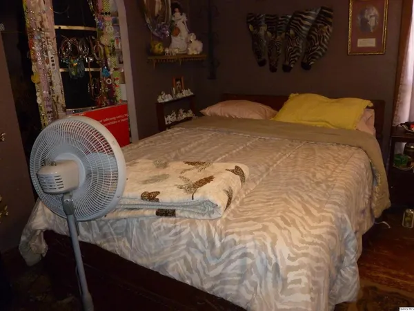 $45,000 | 390 West 4th Street, Dallas City, IL 62330