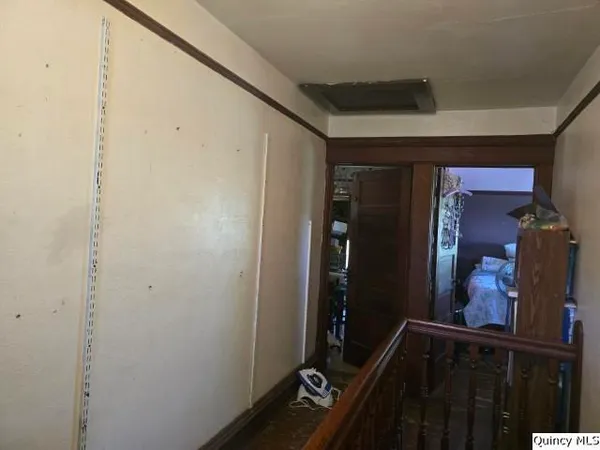 a view of walk in closet