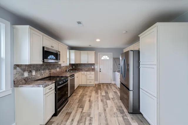 $409,000 | 990 Norton Branch Road, Beechgrove, TN 37018