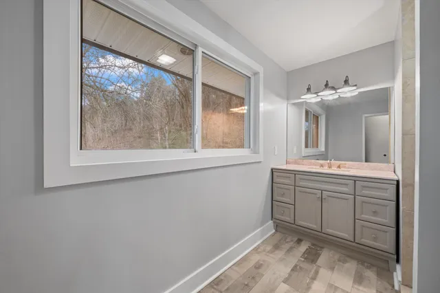 $409,000 | 990 Norton Branch Road, Beechgrove, TN 37018