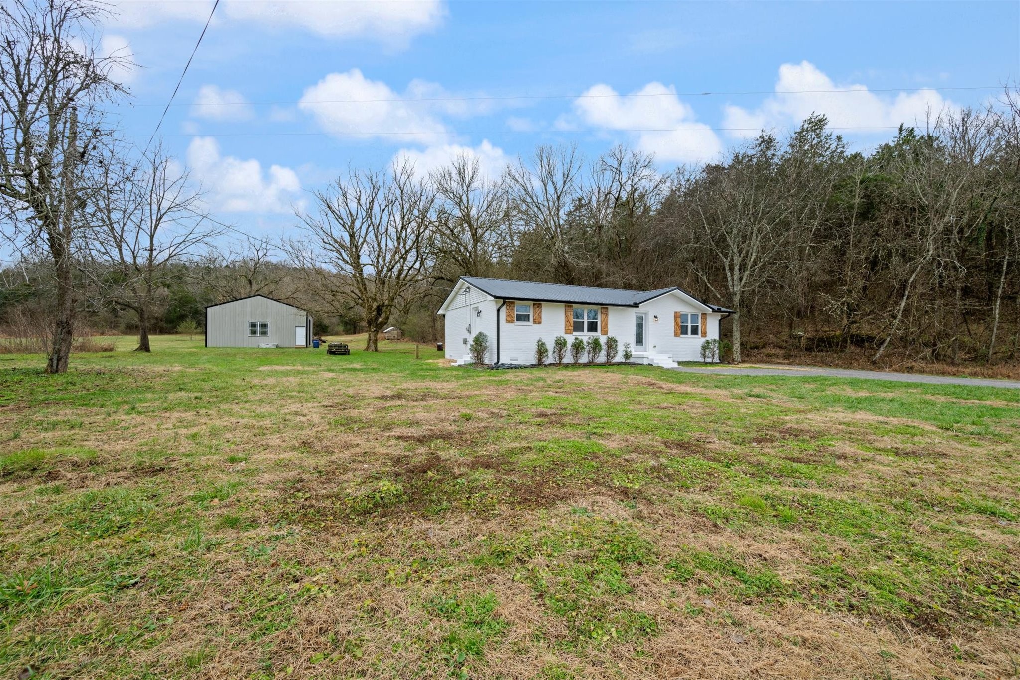 990 Norton Branch Road Beechgrove, TN 37018 - Photo 2 of 31