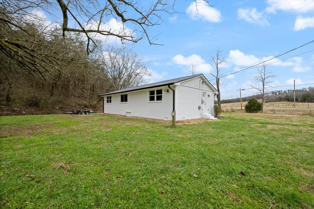 $409,000 | 990 Norton Branch Road, Beechgrove, TN 37018