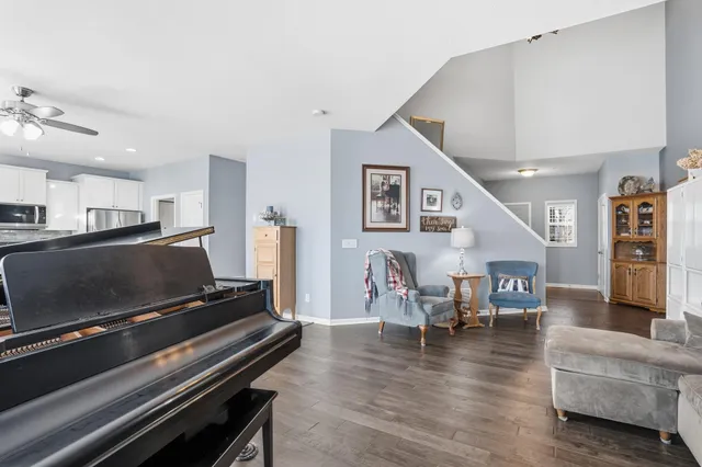 $399,900 | 1315 Lylewood Parkway, Carver, MN 55315