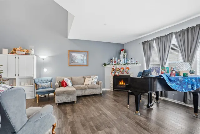 $399,900 | 1315 Lylewood Parkway, Carver, MN 55315