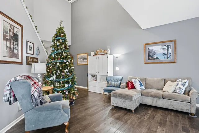 $399,900 | 1315 Lylewood Parkway, Carver, MN 55315