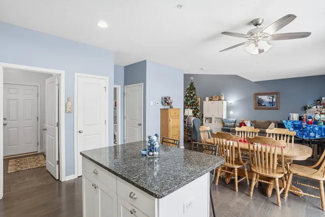 $399,900 | 1315 Lylewood Parkway, Carver, MN 55315