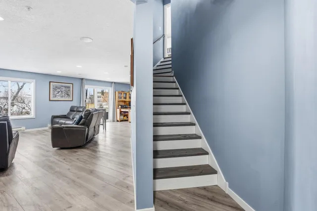 $399,900 | 1315 Lylewood Parkway, Carver, MN 55315