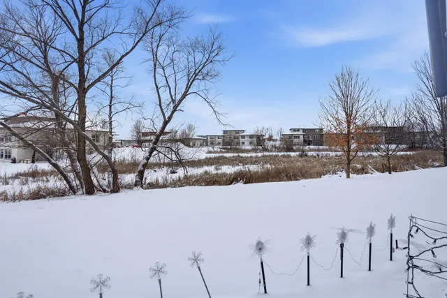 $399,900 | 1315 Lylewood Parkway, Carver, MN 55315